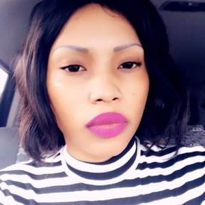 Meet your Posher, Daphney